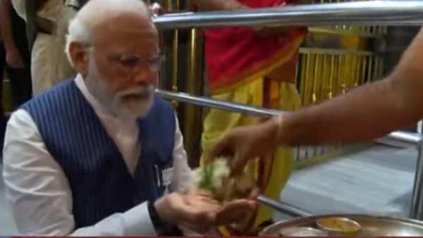 PM Narendra Modi Visites Dakshina Kashi Srikantheshwar Temple at Nanjangud