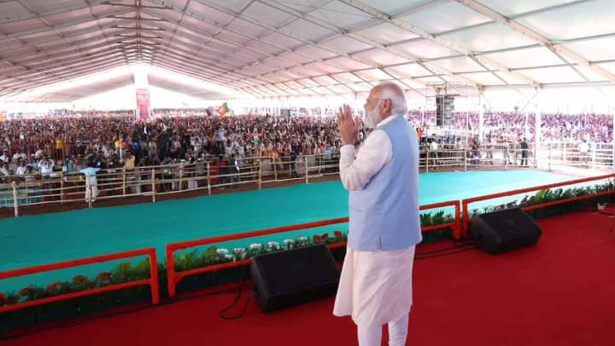 Raichur: Narendra Modi promised to make Karnataka number 1 in development