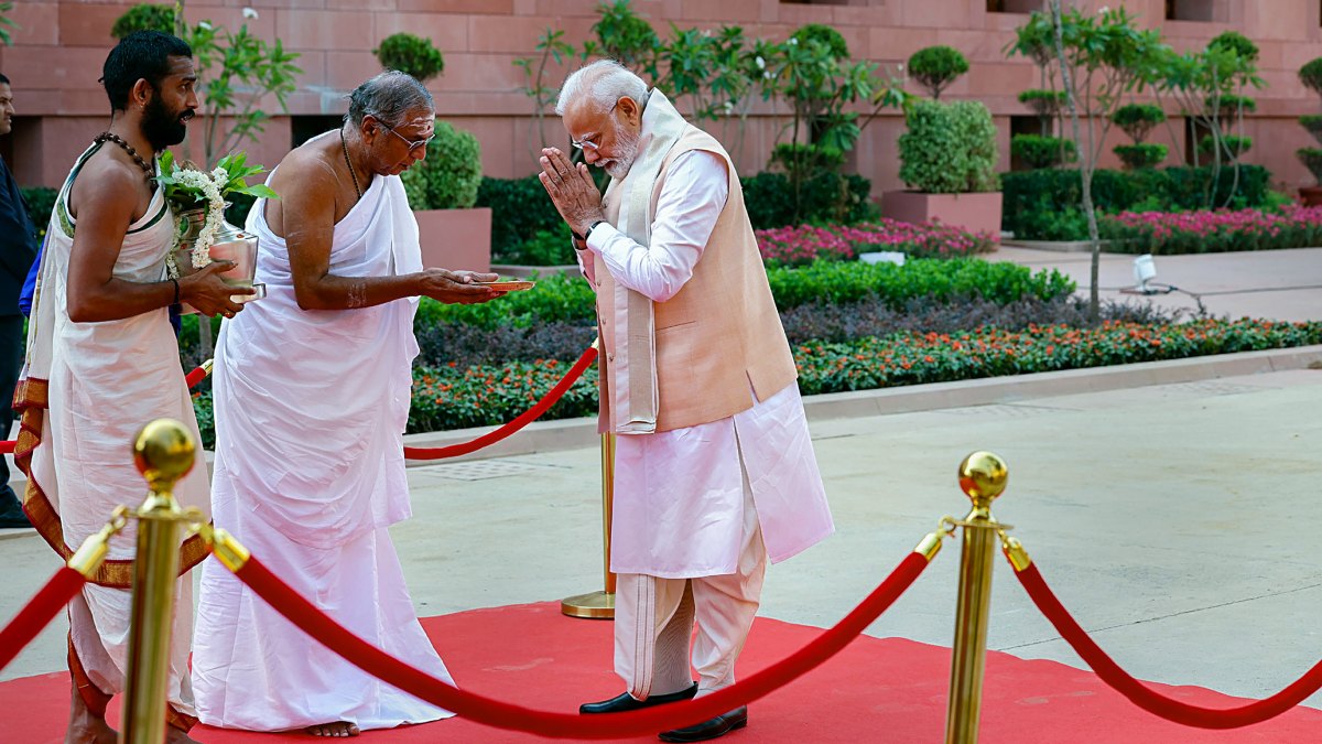 PM Modi first speech in new parliament 