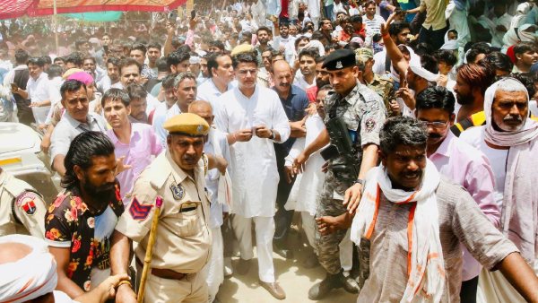 BJP infighting comes out in open in Rajasthan: Union Minister backs Sachin Pilot