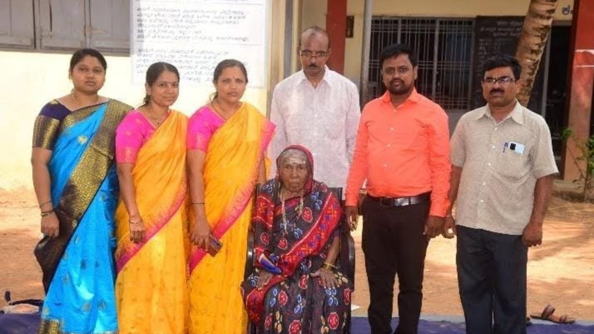 Karnataka Savitribai Phule Puttammajji Passed away