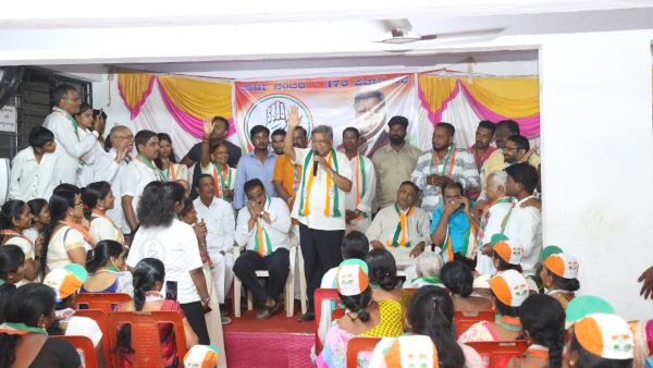 Karnataka Polls: This is not Gujarat to defeat me- Jagadish shettar slams amit shah