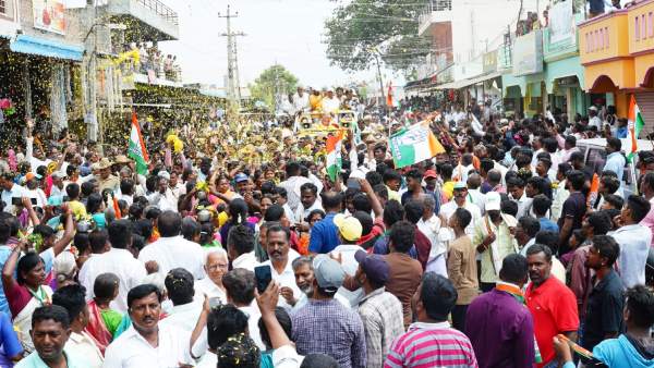 PM Modis road show in Bengaluru: NEET students are also in trouble - Siddaramaiahs tweet