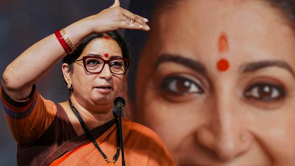 Union Minister Smriti Irani slams Rahul Gandhi in kerala