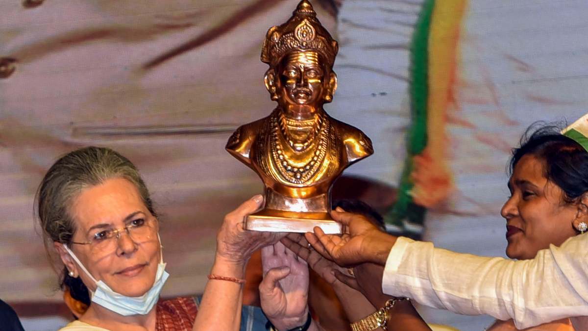 Karnataka election: PM Narendra Modi Alleged Congress Advocating Karnatakas Seperation