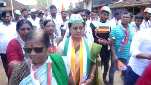 Threatening For Vinay Kulkarnis Supporters In Dharwad Said Shivalila Kulkarni