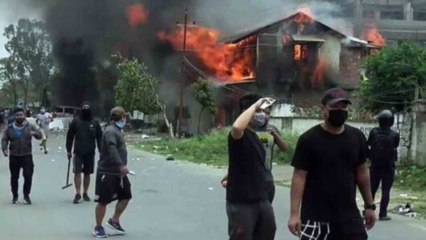 Manipur violence: Two houses burnt down, 3 people including former MLA arrested!
