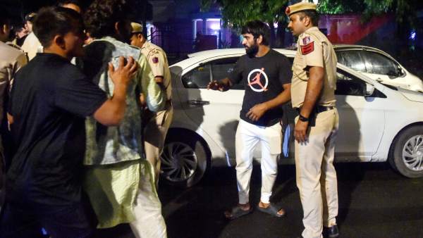  Did we win medals to see this day: wrestler Vinesh Phogat broke down