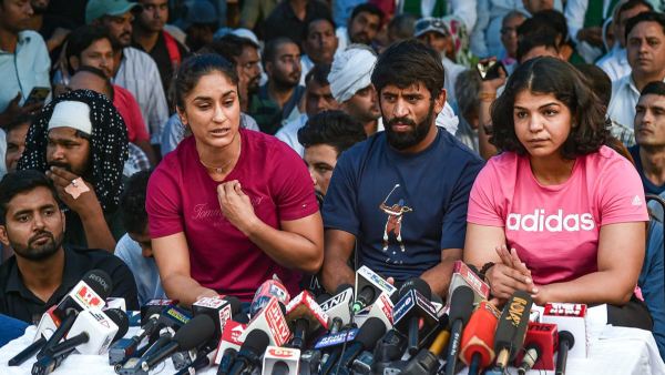 Wrestlers protest in front of New Parliament House on May 28