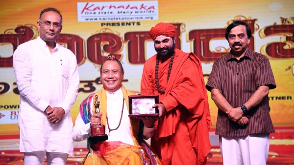 World Yoga Day: Yoga Ratna-2023 award, Vachanananda Swamiji Achieved In Yoga At Childhood