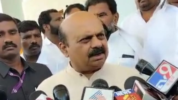 MLA Shamanur Shivashankarappa Reaction About Meeting With Basavaraj Bommai 