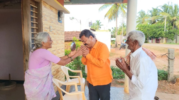  Former BJP MLA MP Renukacharya