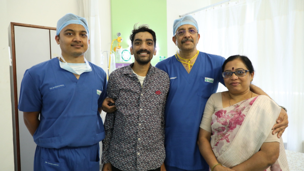 A 30 Year Old Man Successfully Transplanted Kidney From 13 Month Old Dead Baby At Fortis Hospital