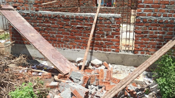 Student death due to school under construction building wall collapse at Kiresuru