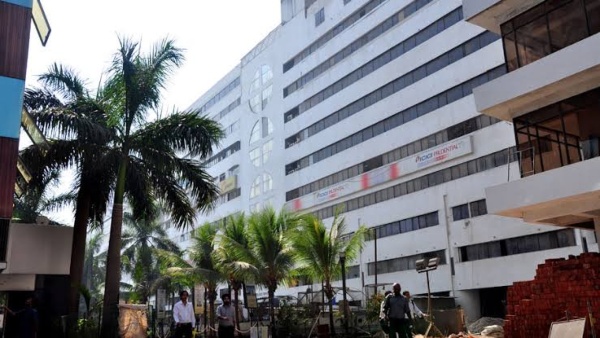 lift Collapse in Trade World Building