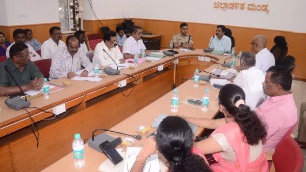 Complete Bengaluru Mysuru Expressway Pending Works Directs Mandya DC 