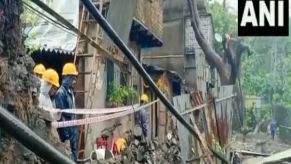  Maharashtra: 40 Feet Long Wall Collapsed Due To Heavy Rain In Thane, 2 dies in Another Incident