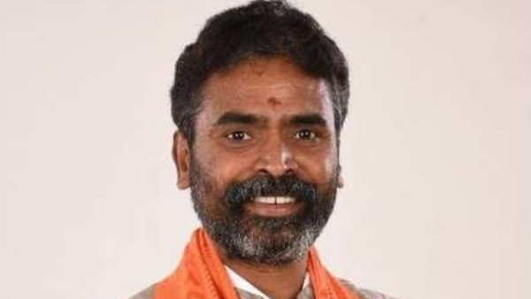 Kolar MP Muniswamy Slams Pradeep Eshwar Has Second Huccha Venkat