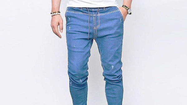 not to wear jeans and t-shirts