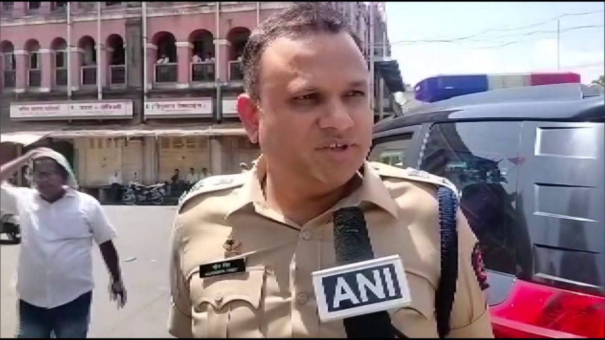 Social media post about Aurangzeb, Tipu Sultan: Protest in Kolhapur Social media post about Aurangzeb, Tipu Sultan: Protest in Kolhapur