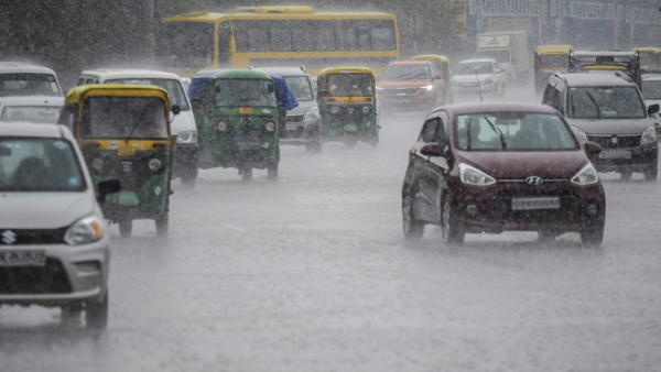 Severe heatwave alert in several states, heavy rains in some regions: IMD 