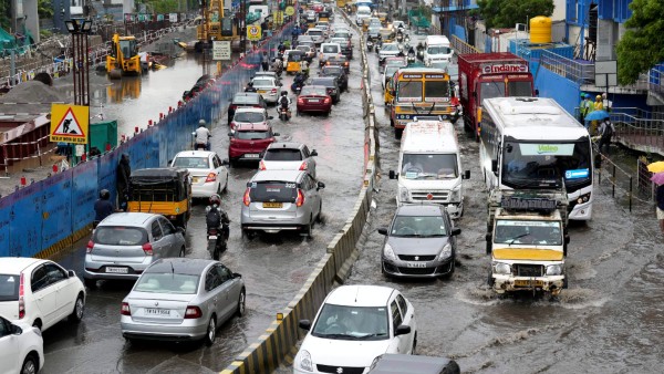 Heavy Rain in Kerala, Tamil Nadu and Heatwaves Alert in Andra Pradesh, What about Karnataka? Heavy Rain in Kerala, Tamil Nadu and Heatwaves Alert in Andra Pradesh, What about Karnataka?