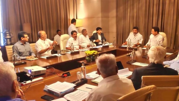 Why should I hold a meeting of BBMP officials: Randeep Surjewala 