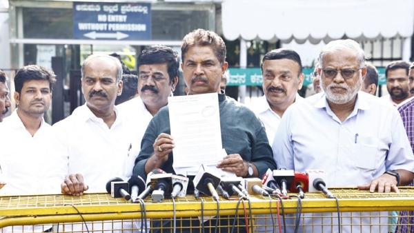 R Ashok Outrage Against Congress 