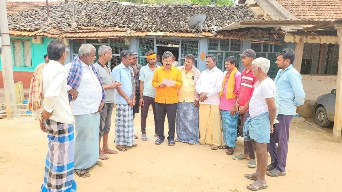 Former MLA MP Renukacharya Lashes Out BJP Leaders