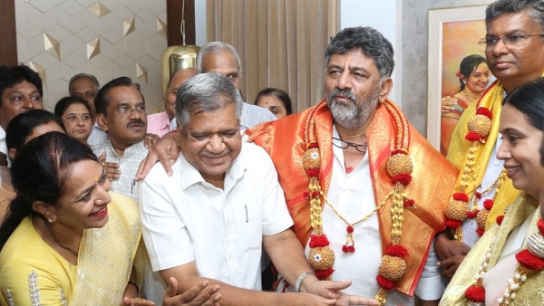 Congress Preparation For Hubballi-Dharwad Municipal Corporation Mayor And Deputy Mayor Election Congress Preparation For Hubballi-Dharwad Municipal Corporation Mayor And Deputy Mayor Election