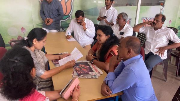 Shobha Karandlaje promotes free bus travel scheme