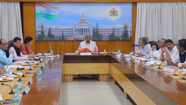 Drinking Water Crisis CM Siddaramaiah Chairs Meeting