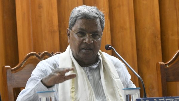 CM Siddaramaiah Warns Davangere Officials