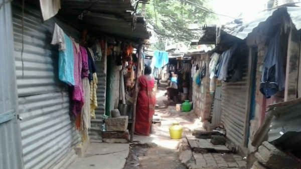 Struggle of slum dwellers in Bengaluru due to rain 