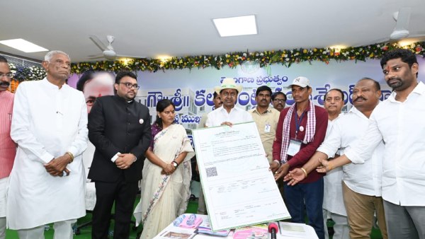 Telangana Elections: CM KCR announces hike in pension for physically challenged 