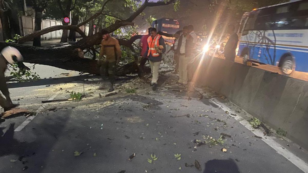 City Traffic Police Decided to share Responsibility of Flood-Related Emergency with BBMP City Traffic Police Decided to share Responsibility of Flood-Related Emergency with BBMP