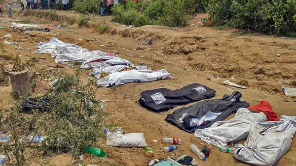 train-accident-dead-boday