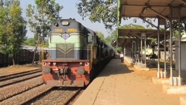 Train Skips Hundreds Of Passengers At Kalaburagi Station 