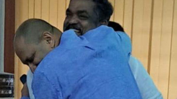 Ananth Kumar Hegde Hug Satish Sail And Congratulate Him
