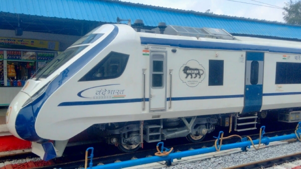 Vande Bharat only in name, no infrastructure: Midyut accident womans father