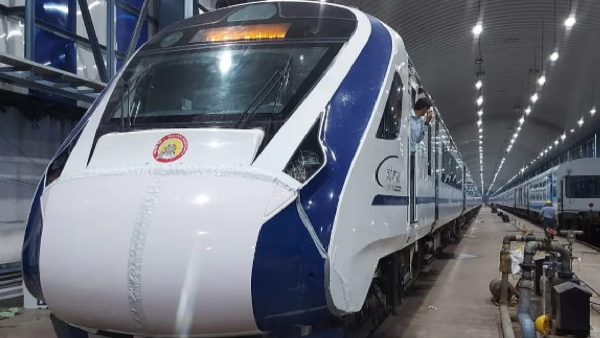  Vande Bharat Express