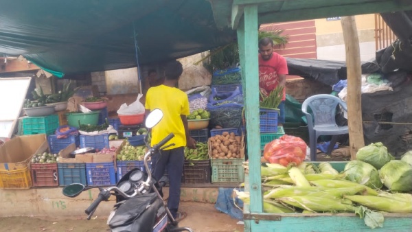 Vegetables Rate Increased In Chikkaballapur Market
