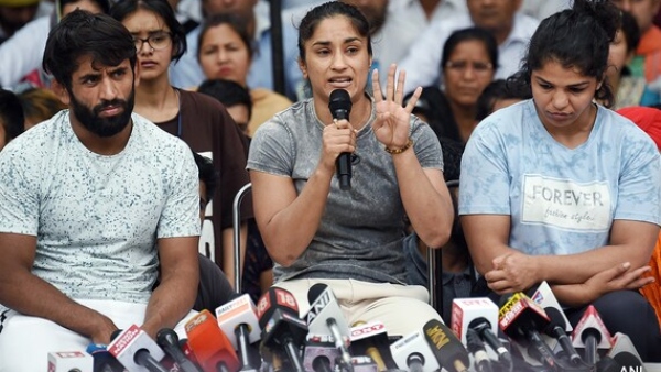 Vinesh Phogat Alleges Govt Protecting Brij Bhushan: Demads Amit Shah to Arrested Him