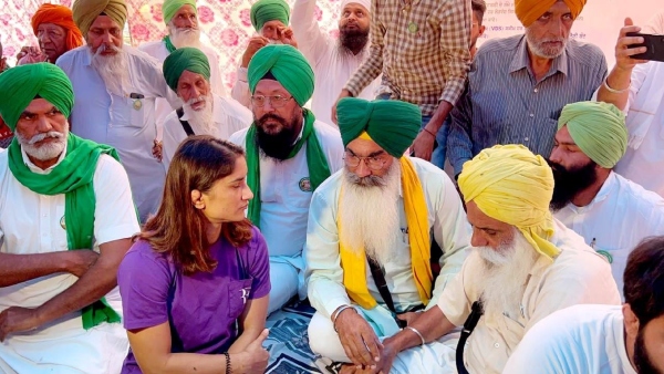Vinesh Phogat Alleges Govt Protecting Brij Bhushan: Demads Amit Shah to Arrested Him