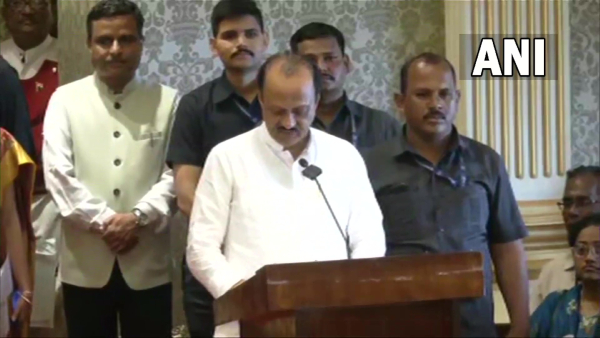 Maharashtra Politics: NCP Leader Ajit Pawar Takes oath As DMC In BJP Eknath Shinde govt Maharashtra Politics: NCP Leader Ajit Pawar Takes oath As DMC In BJP Eknath Shinde govt