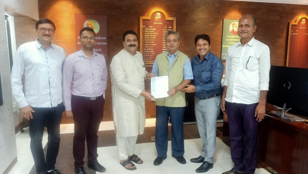 Demand To Change Bengaluru Dharwad Vande Bharat Express Train Schedule 