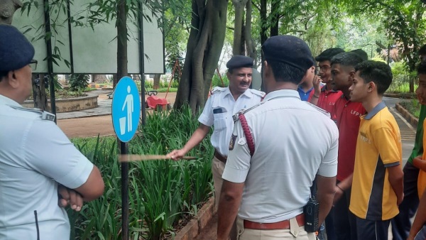 How to Become traffic Warden In Bengaluru? How to Apply, Eligibility Criteria