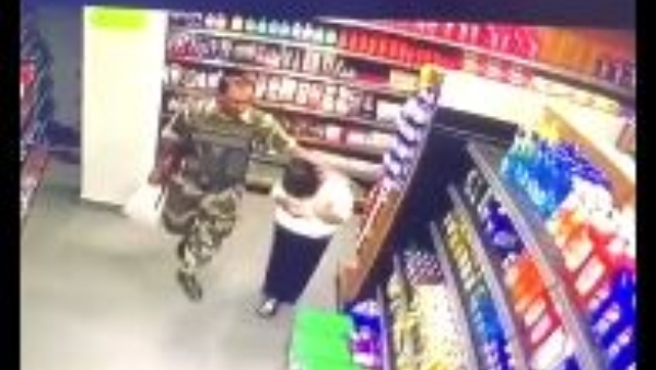 bsf-jawan-molesting-woman bsf-jawan-molesting-woman