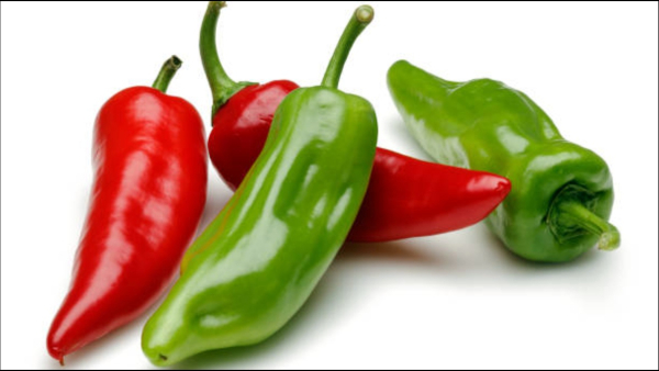 Bengaluru: Green chilli prices surge to Rs 130 a kilo retail markets- Know the reasons