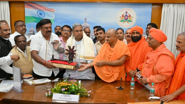 Nekara samudaya leaders meets CM Siddarammaiah 